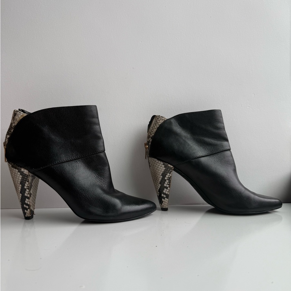 Dolce Vita Black Ankle Boots with Snakeskin Accent - Picture 3 of 7